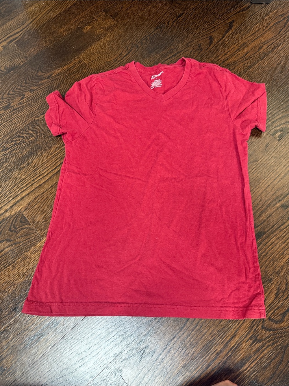 Arizona Jeans 100% red cotton V-neck size large
